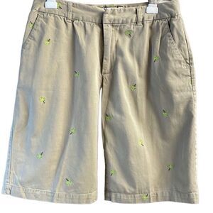 Khakis World Fashion Ladies Shorts w/ embroidered palm trees, Size 8